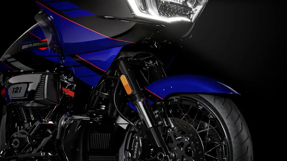 CVO™ Road Glide™ 2025